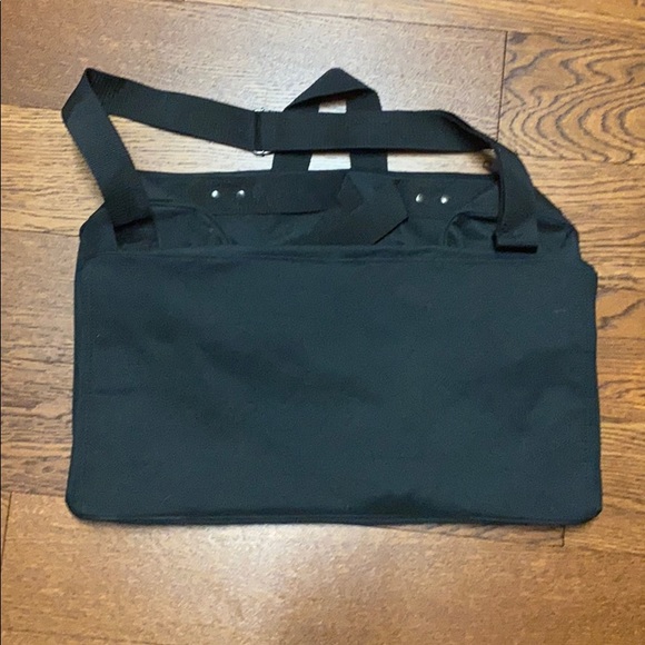 NWOT Rocawear duffle bag - Picture 2 of 7